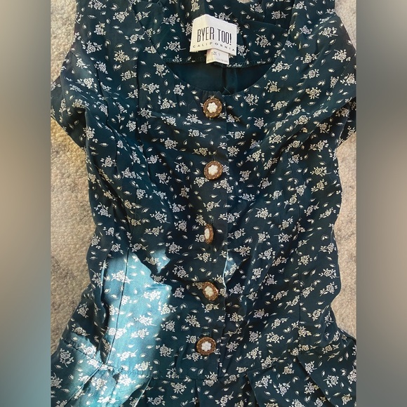 1990s Floral Button Up Romper - Picture 2 of 7